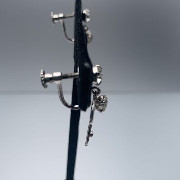 Vintage SET of 3 PAIRS of Varied Metalwork earrings, Unmarked - Picture 5 of 7